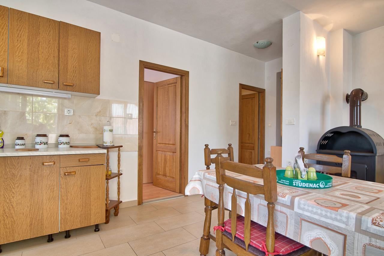 Maja Apartman *