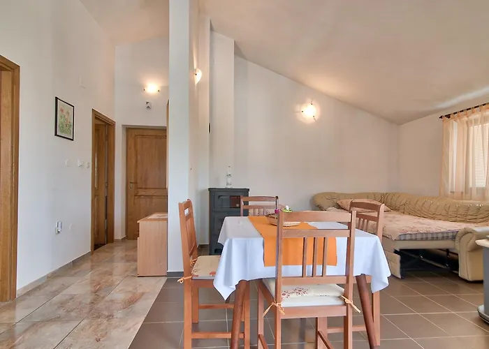Apartment Maja