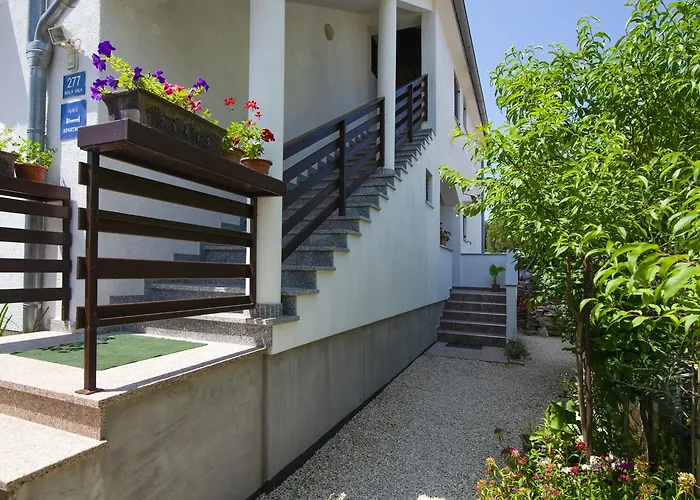 Apartment Maja