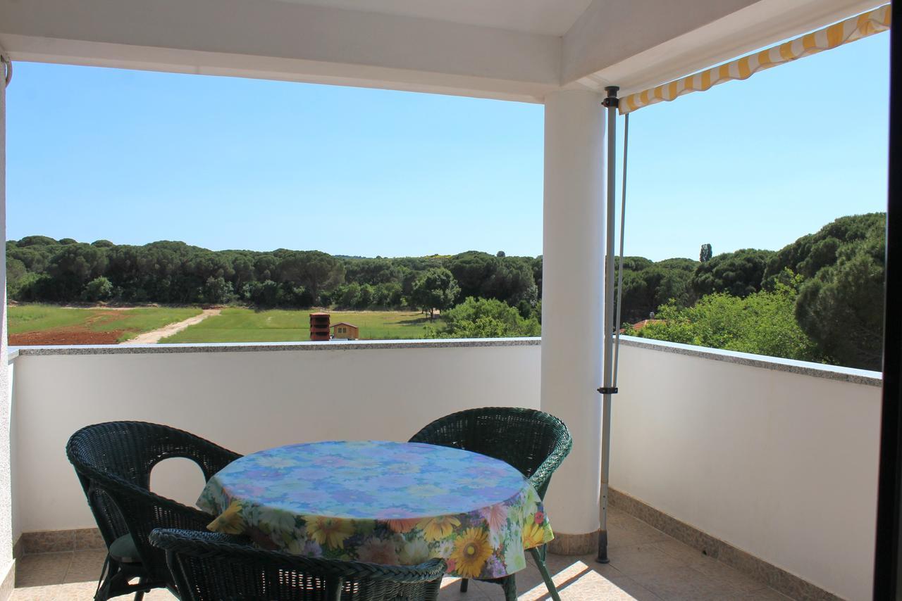 Maja Apartamento *