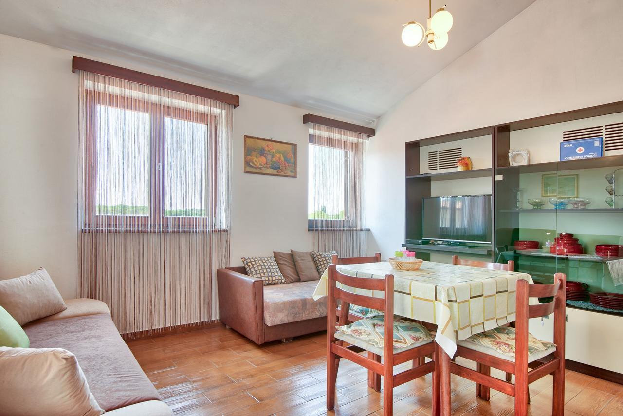 Apartamento Maja Štinjan